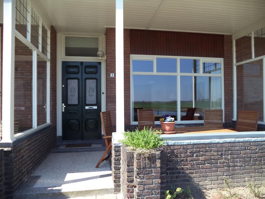 Aan Het Veer Minimaal 4 Overnachtingen Apartment Дирен Стая снимка